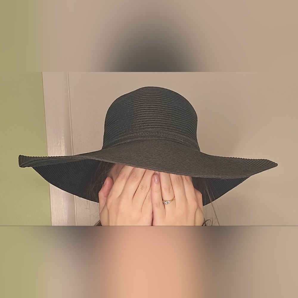 Black Shade & Shore Oversized Brim Floppy Sunhat